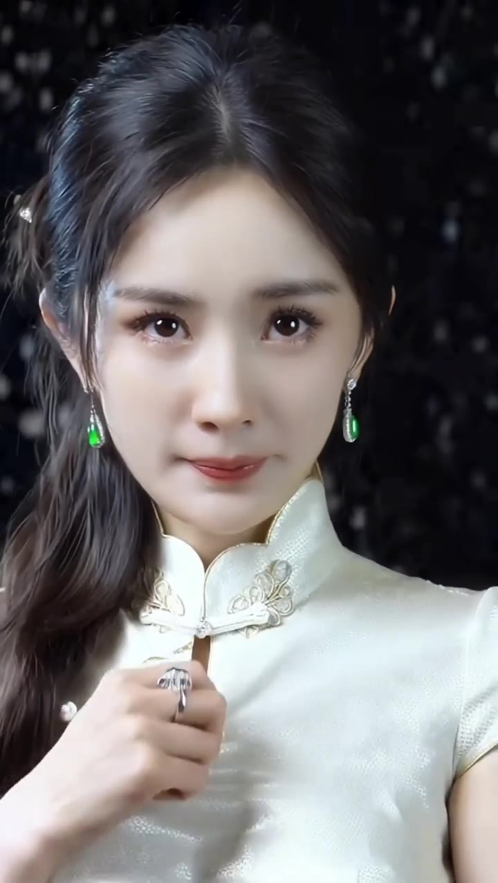 杨幂 大奶骚幂 给资方大佬献舞被当场啪啪-秘密图库