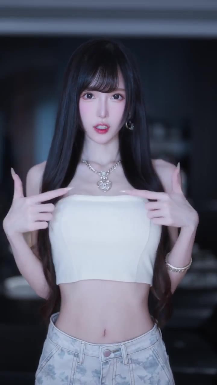 腐团儿_曾经的斗鱼一姐，与榜一大哥线下聚会玩的真花啊-秘密图库